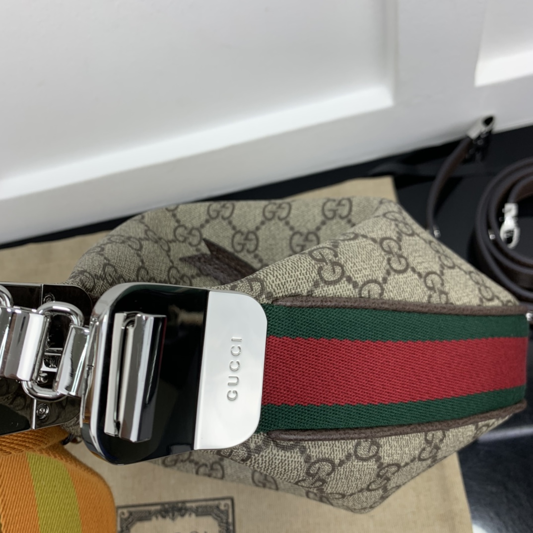 Gucci Hobo Bags